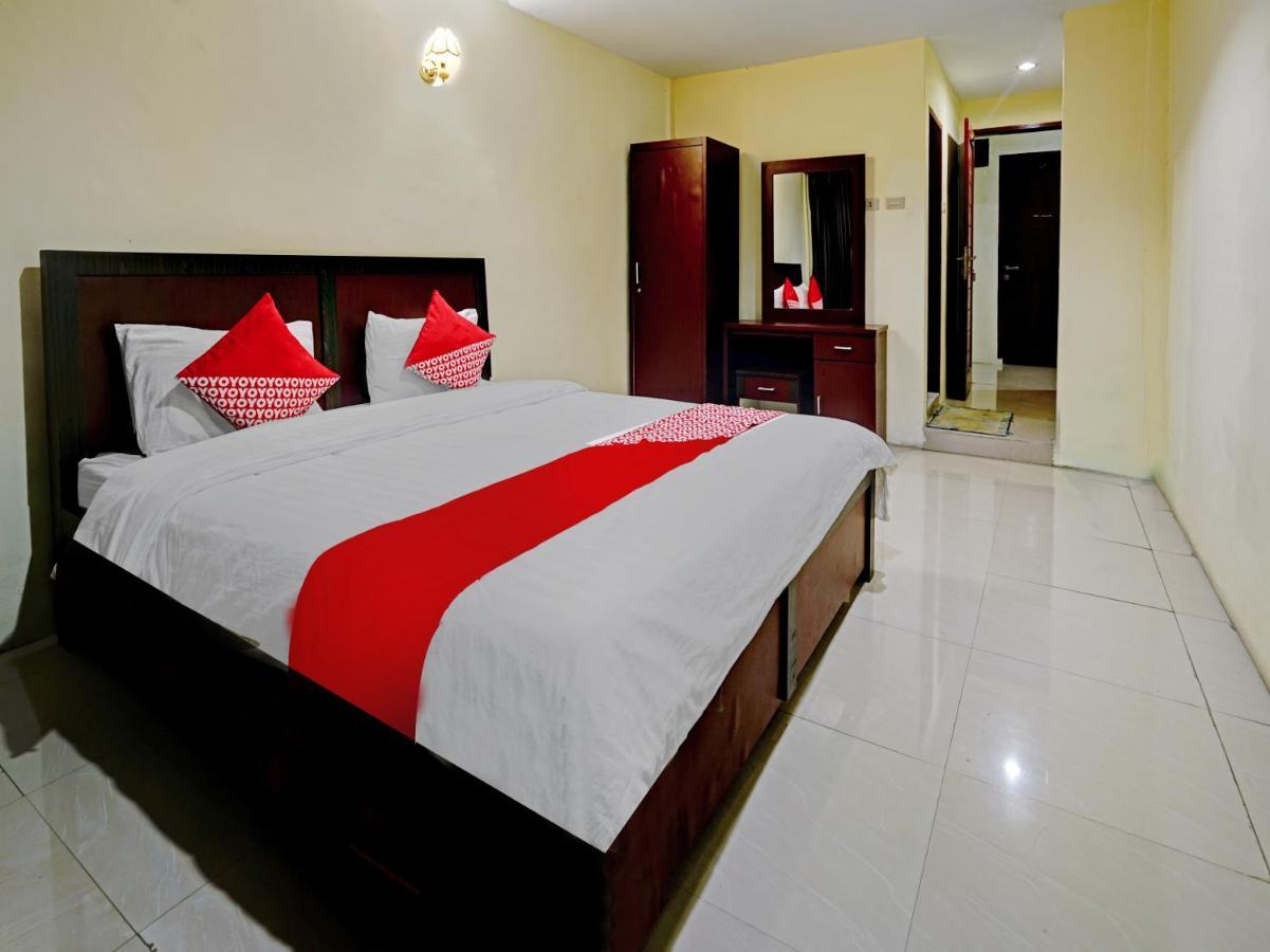 Oyo 90331 Hotel Toba Shanda Parapat Eksteriør billede