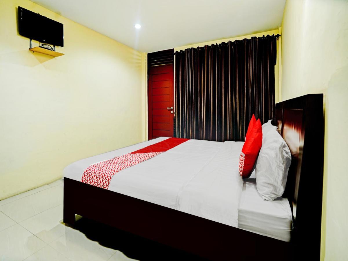 Oyo 90331 Hotel Toba Shanda Parapat Eksteriør billede